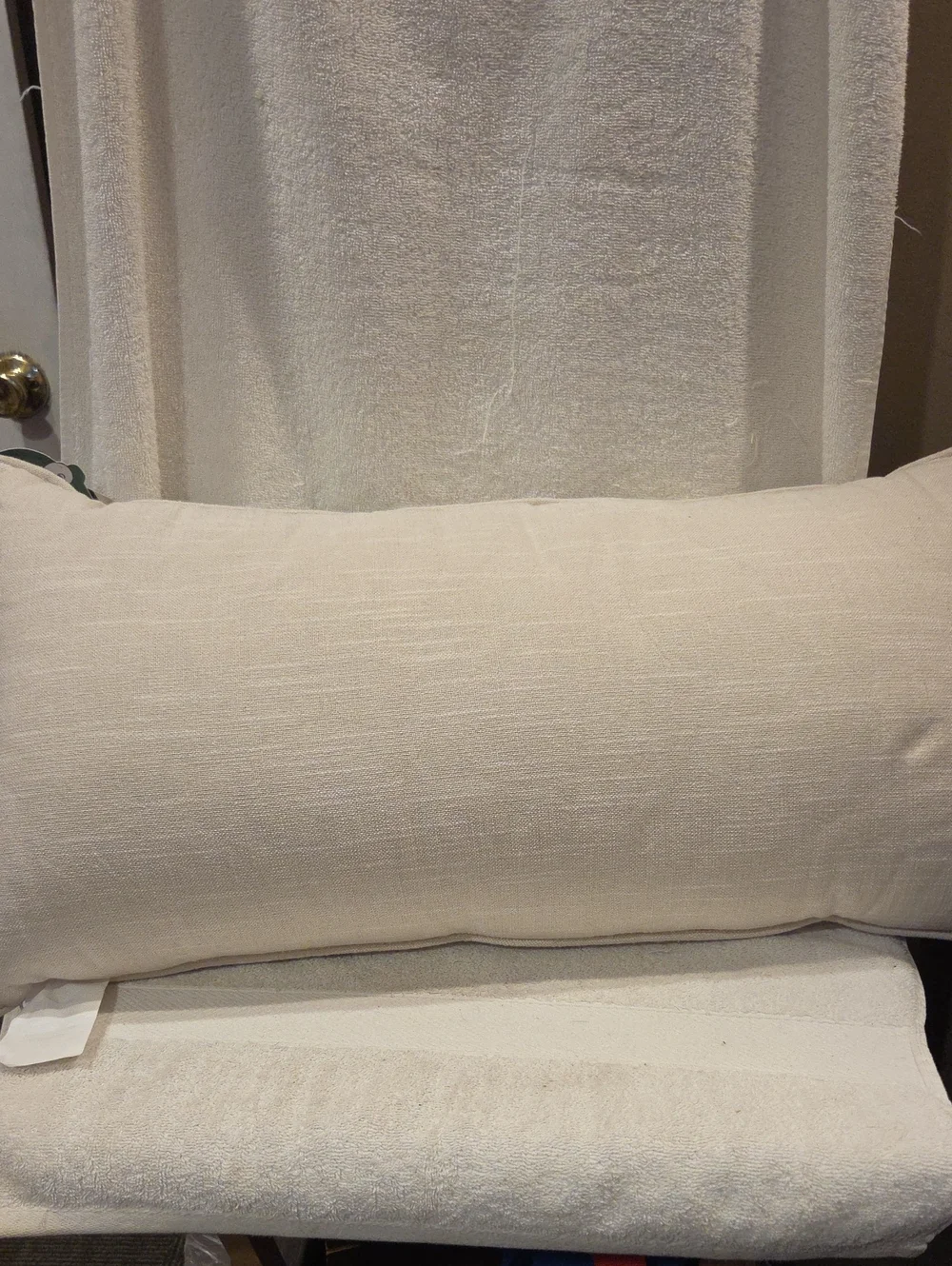ENVOGUE DECORATIVE PILLOW